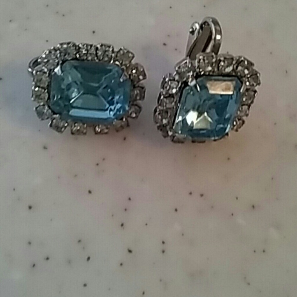 Earrings 5/8 by 11/16 wide NON PIERCED